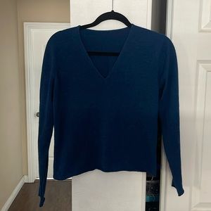 Blue v-neck Sweater